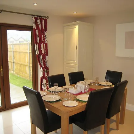 Pairc Na Gloine Holiday Homes *
